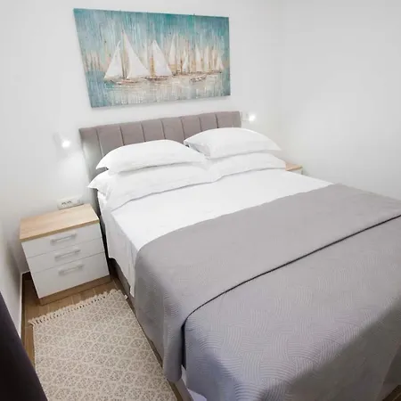 Apartment Navis *