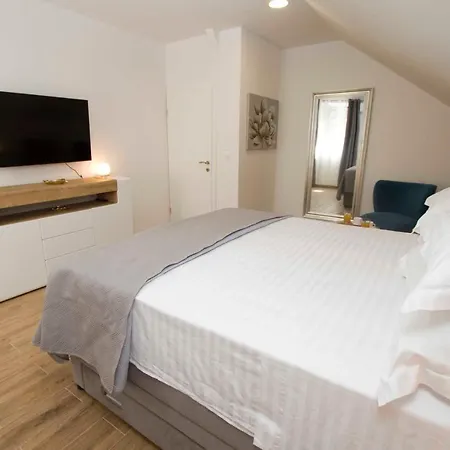 Apartament Navis Podaca